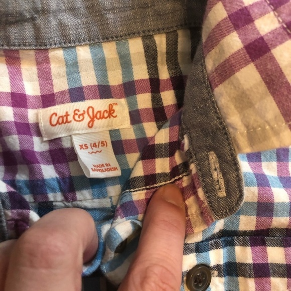 Lot of four boys shirts size 4. Two Carter’s and 2 Cat & Jack - Picture 5 of 9